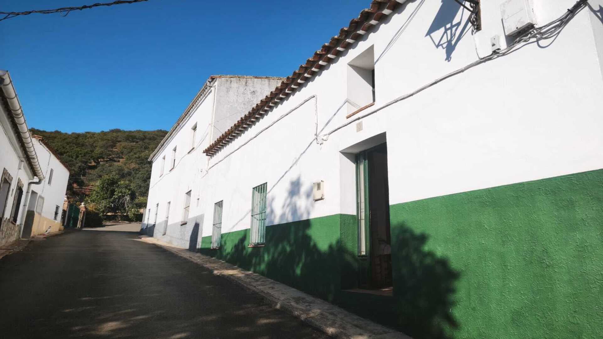 Oportunidad de alquiler de Octubre a Junio: Casa con 3 dormitorios en la bonita aldea de Los Andreses.